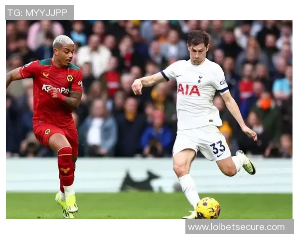 德甲热刺大胜里昂红牌事件引发全场热议赛后点评分析