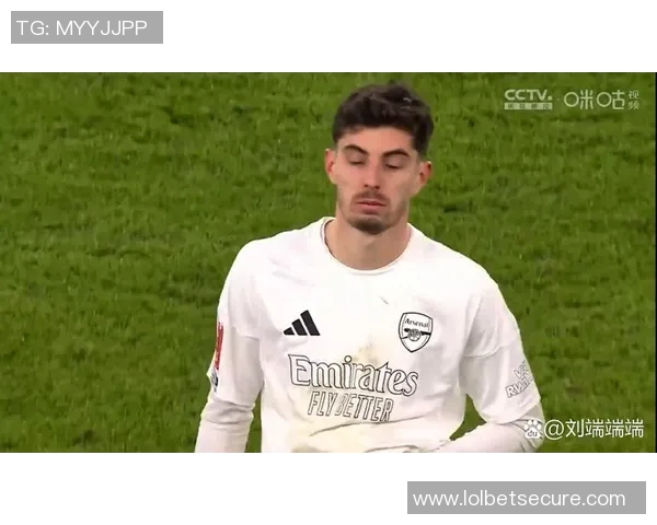 足总杯阿森纳大胜波尔图红牌事件引发全场热议与争议
